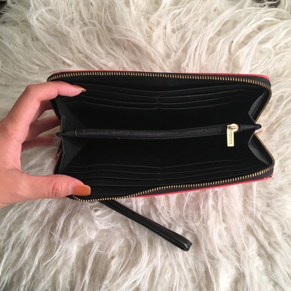 Fossil large wallet - Picture 2 of 2